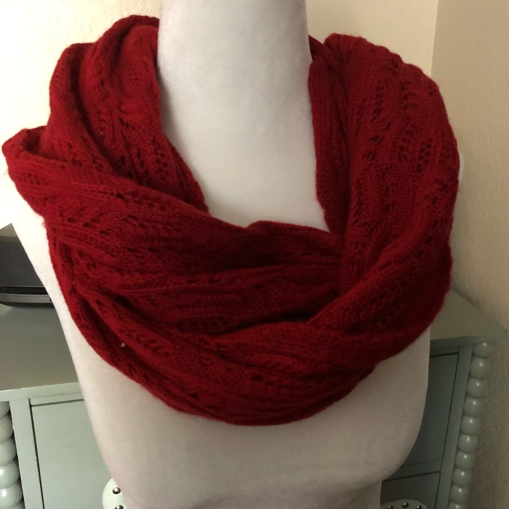 NWOT Red Knit Wrap Scarf